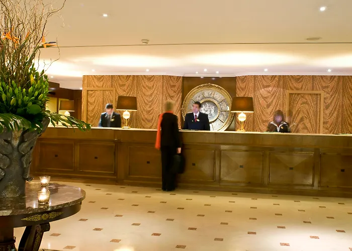 Warwick Grand-place فندق بروكسل