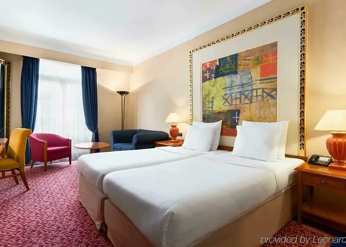 Hotel Nh Collection Centre 4*