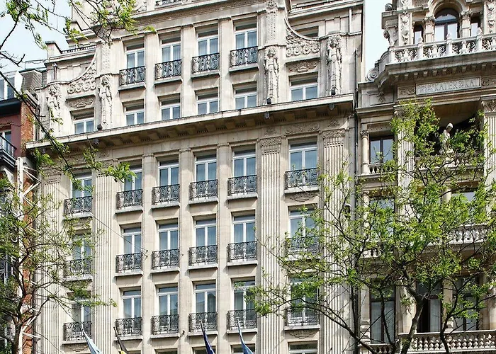 Nh Collection Centre Hotel