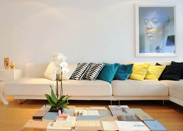 Minimalistic In Premium Location *