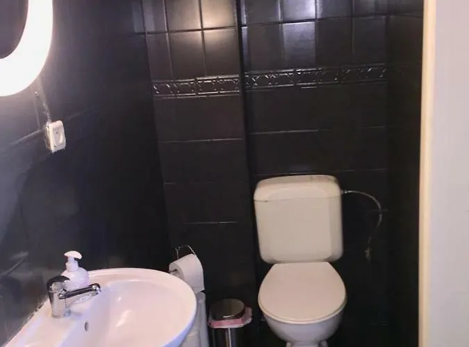 Gare Du Midi , 29 * Brusel