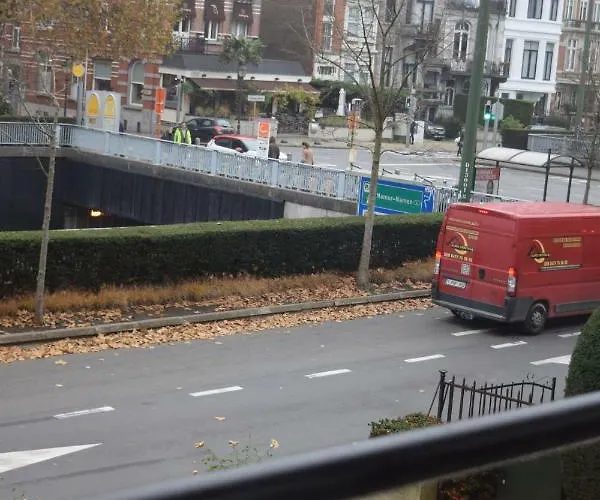 Florya Woluwe * Brussel