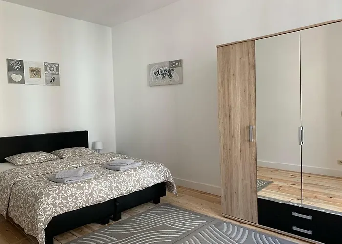 Daire Modern First Floor Brüksel