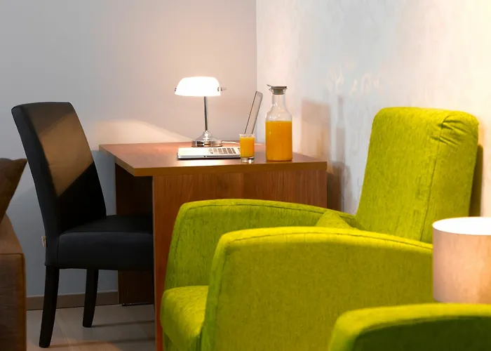 Thon Florence Aparthotel 4*