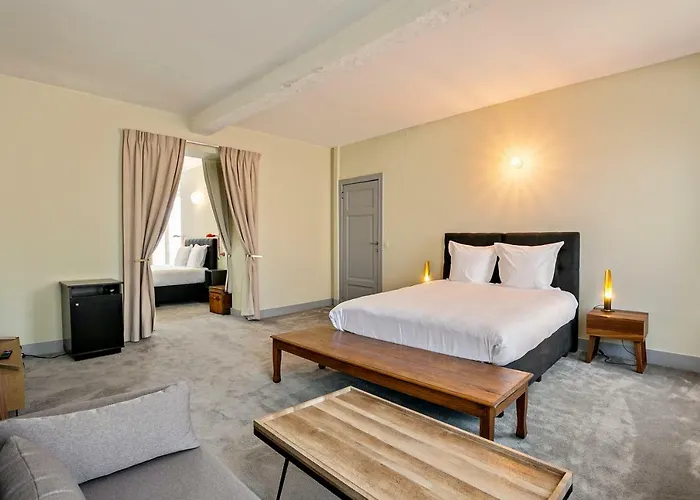 Bed & Breakfast Fish Market 4*