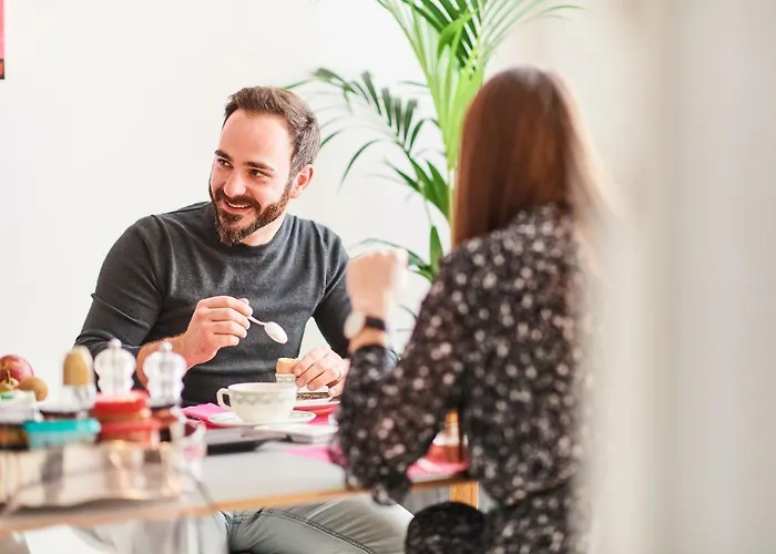 B＆b X2ブリュッセル ベッド・アンド・ブレックファスト 3*