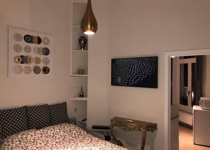 Olives Bed & Breakfast 3*