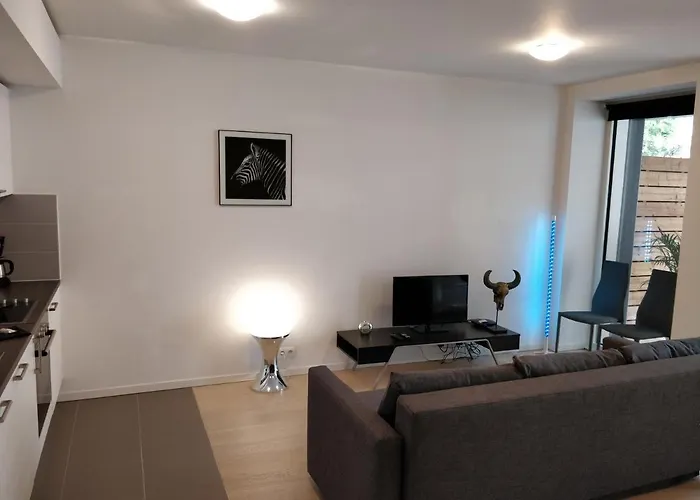 European Institutions Apartamento