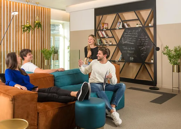 Aparthotel Adagio Grand Place 3*