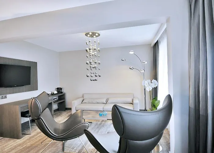 Agenda Louise Otel 3*