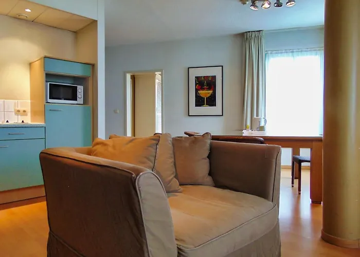 Apart Midi 3* Brussels