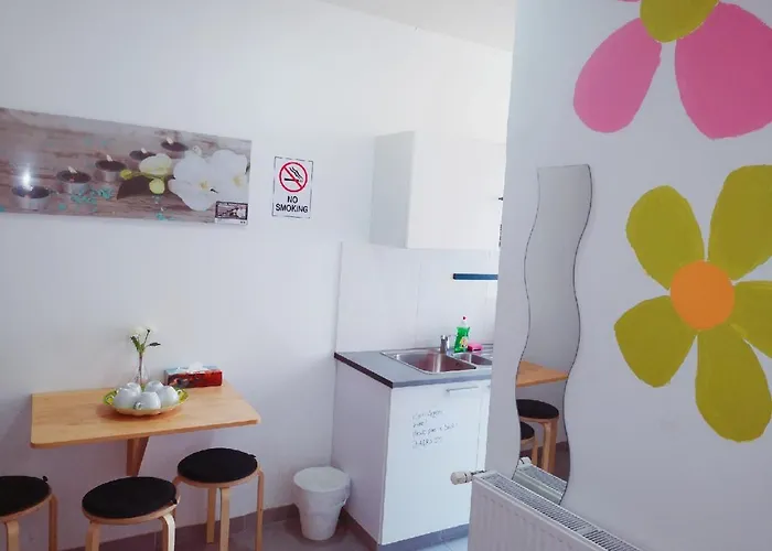 Apartment Artistic World