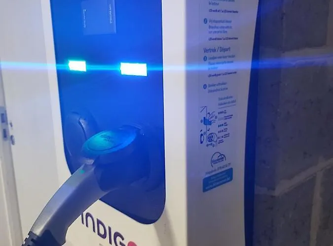 Romantics Rooms In Brussels Sky Гостевой дом 4*