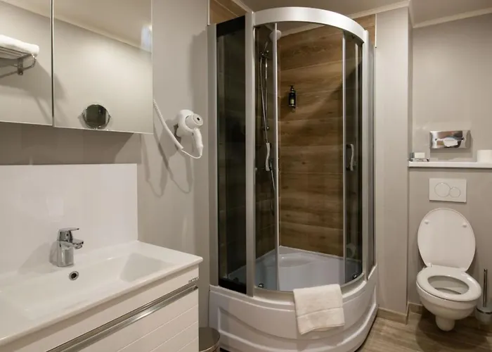 Flat Midi 33 Aparthotel 3*