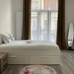Apartman Dreamland Eu, *