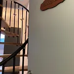 Dreamland Eu, Apartman *