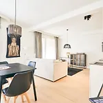Diamant 1br * Brussels