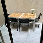 Exclusive Two-level With Private Terrace On The Canal Apartment Brüssel