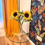 Brand New Iris With Private Bathroom And Balcony Gasthof 4*