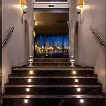 The Augustin 4*