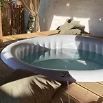 Superbe Avec Jardin, Sauna Et Jacuzzi Apartment