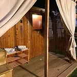 Superbe Avec Jardin, Sauna Et Jacuzzi Brüssel