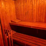 Superbe Avec Jardin, Sauna Et Jacuzzi *