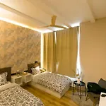 Golden Dove Luxury Aparts *