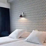 فندق كوين آن 3*