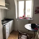 Apartment In Maison De Metre In Etterbeek *
