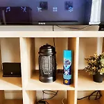 Studio Entier Avec Balcon - Tour Et Taxis Appartement *