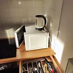 Studio Entier Avec Balcon - Tour Et Taxis *