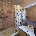 Meuble 92m2 + 2 Terrasses 公寓 *