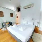 New Stylish Grand Place Center Duplex בריסל