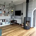 Hébergement de vacances Charmante Maison Dans Un Coin De Verdure à Boitsfort