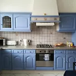 Chez Odak