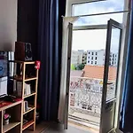Appartement Studio Entier Avec Balcon - Tour Et Taxis Bruxelles