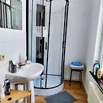 Studio Entier Avec Balcon - Tour Et Taxis *