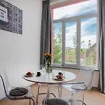 Flagey Elegant Διαμέρισμα