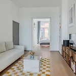 Flagey Elegant Διαμέρισμα
