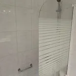 Charmant Appartement 아파트 브뤼셀