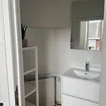 Issa Апартаменты Брюссель