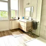 Magnifique Spacieux 아파트