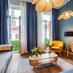Exclusive 2br With Unesco Views Appartement Bruxelles