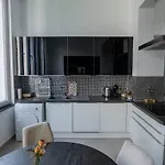 Cozy And Luxurious In Brussels, Laeken