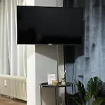 Luys 아파트 *