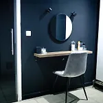 Blvck B&B 4*