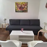 דירה Alicia's Duplex European Quarter בריסל