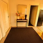 Апартаменты Quiet Oasis *