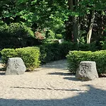 Chinese Pavilion Park - Magnificent 아파트
